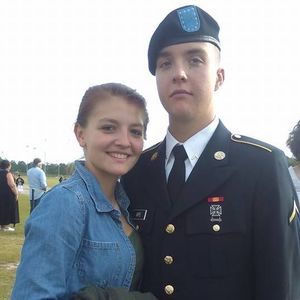 Meet your Posher, Caitlin